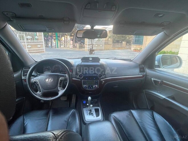 Hyundai Santa Fe-3