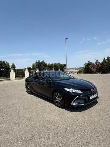 Toyota Camry-3