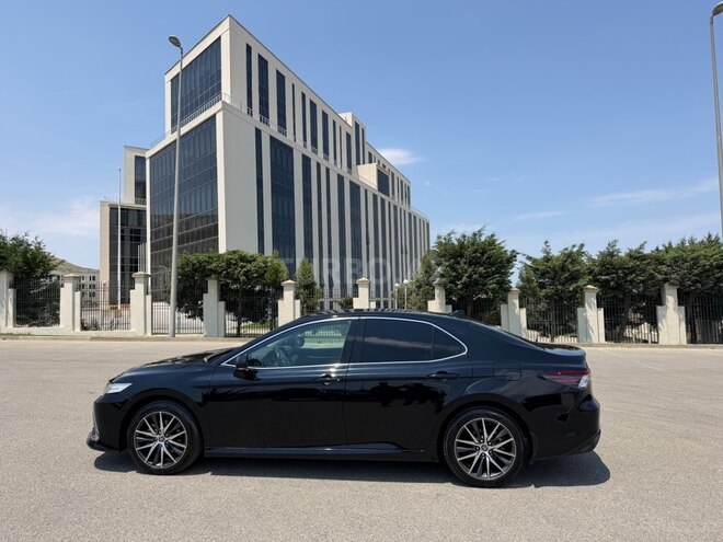 Toyota Camry-4