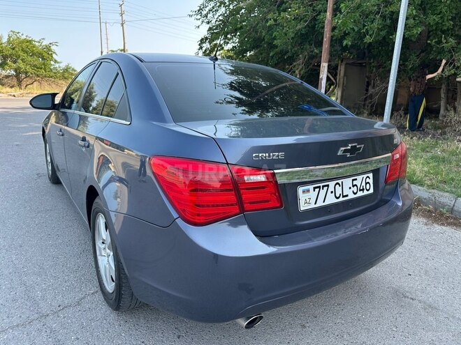 Chevrolet Cruze-6