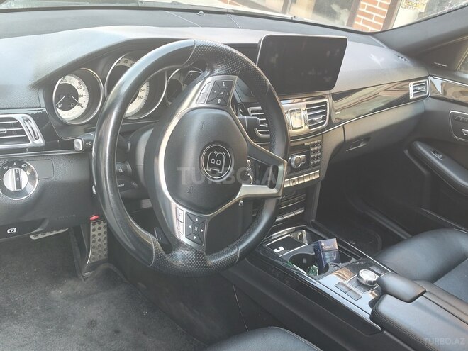 Mercedes E 350 4MATIC-3