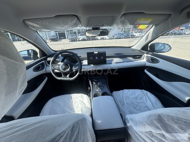 BYD Seal 05-12