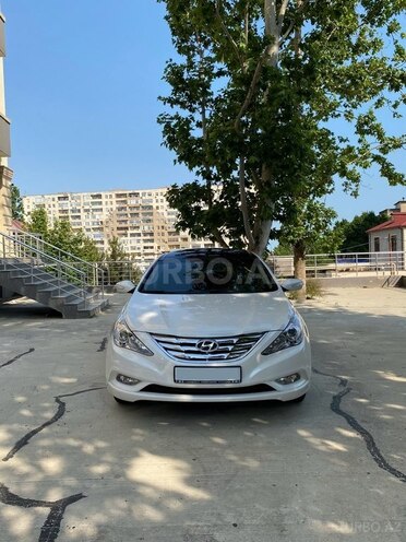 Hyundai Sonata-3