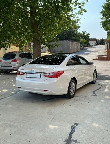 Hyundai Sonata-7