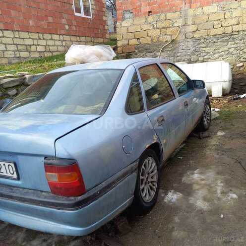 Opel Vectra-6