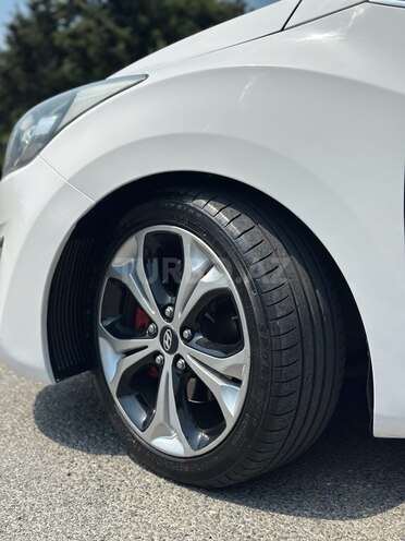 Hyundai i30-4