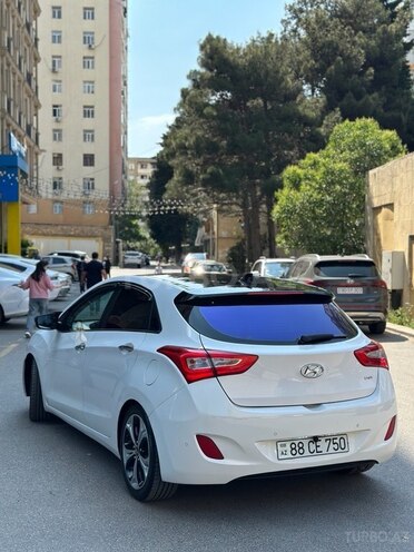 Hyundai i30-3