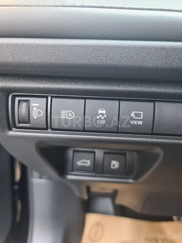 Toyota Camry-9