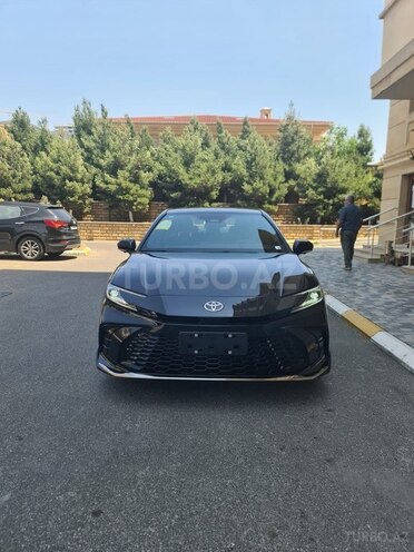 Toyota Camry-1