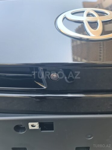 Toyota Camry-20