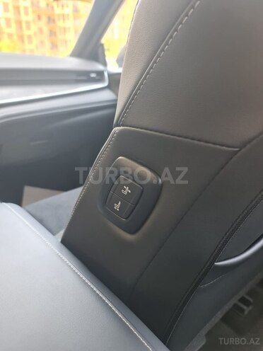 Toyota Camry-18