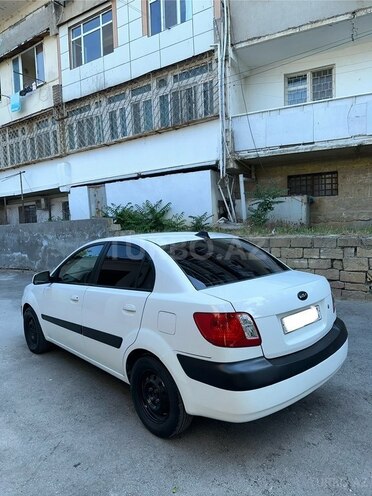 Kia Rio-3
