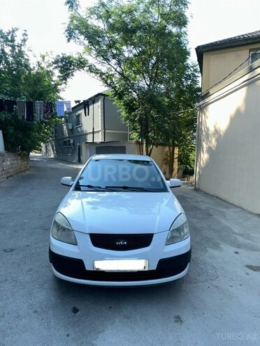 Kia Rio-8