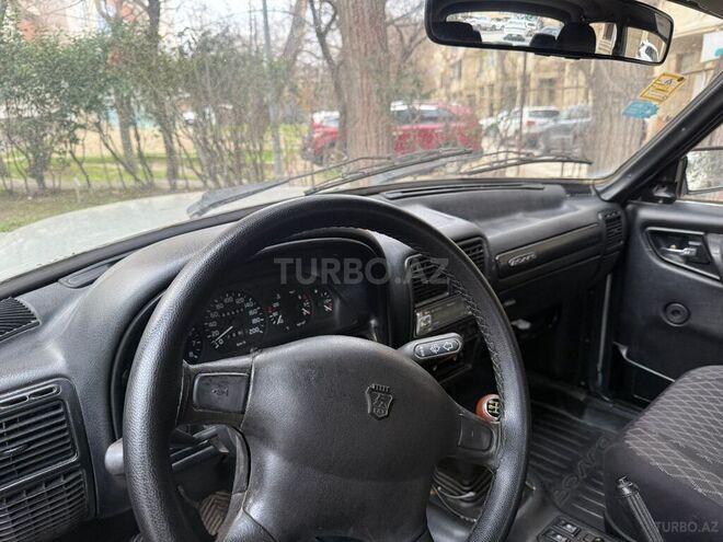 GAZ 3110 "Volga"-8