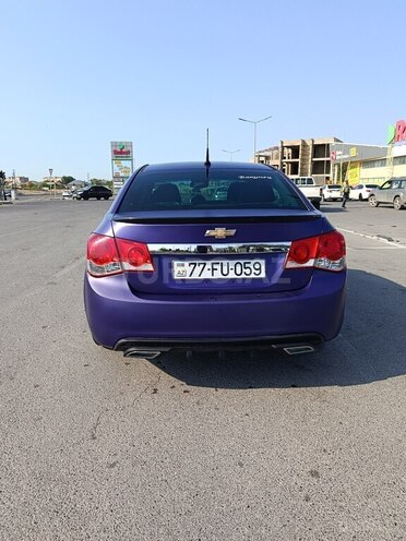 Chevrolet Cruze-2