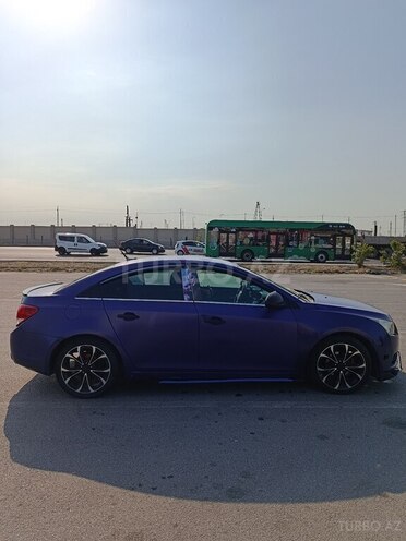 Chevrolet Cruze-4