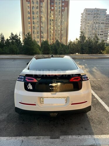 Chevrolet Volt-3