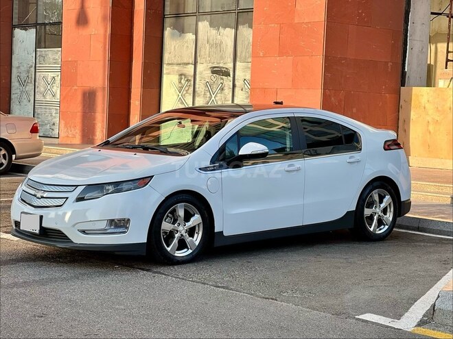 Chevrolet Volt-2