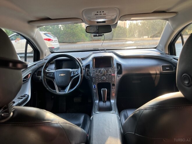 Chevrolet Volt-6