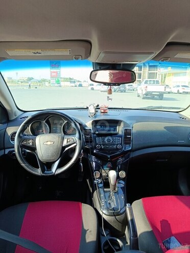 Chevrolet Cruze-8
