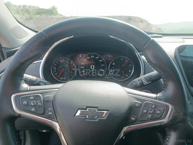Chevrolet Malibu-13