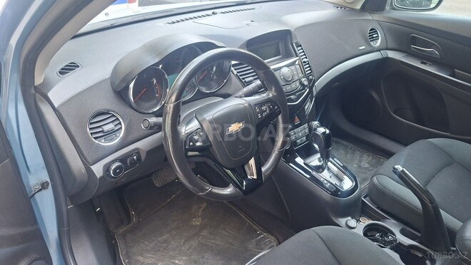 Chevrolet Cruze-4