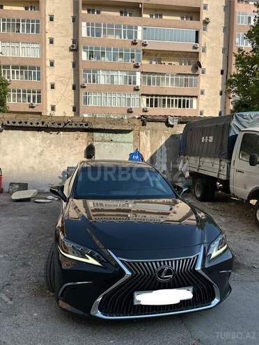 Lexus ES 250-1