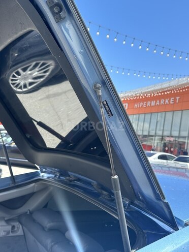 Toyota Prius-13