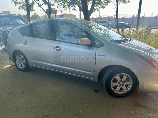 Toyota Prius-6
