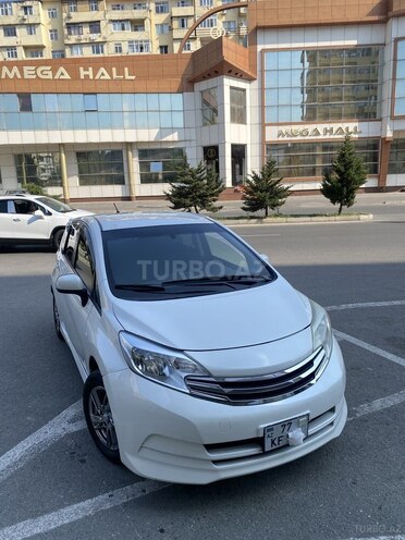 Nissan Note-3