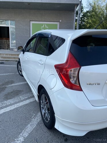 Nissan Note-7
