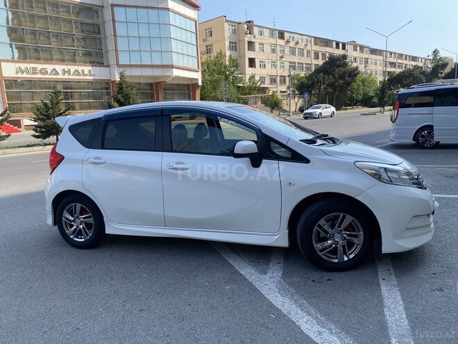 Nissan Note-4
