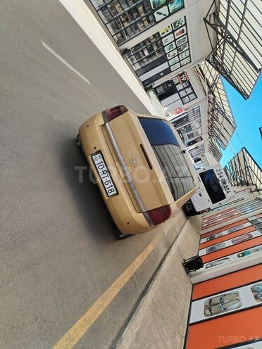 Opel Vectra-7