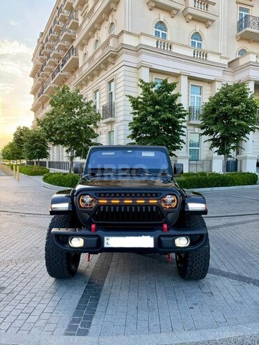 Jeep Wrangler-3