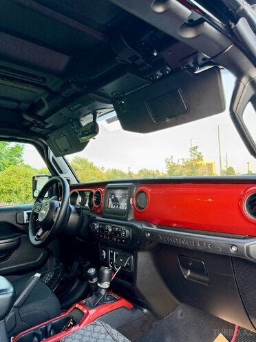 Jeep Wrangler-17