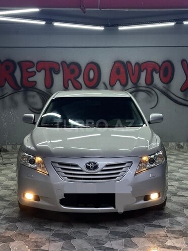Toyota Camry-1