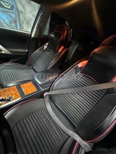 Toyota Camry-8