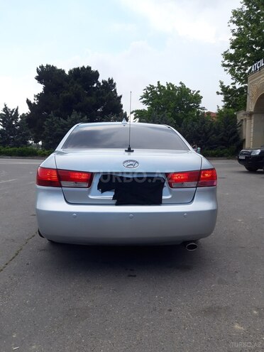 Hyundai Sonata-5
