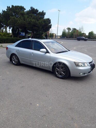 Hyundai Sonata-7