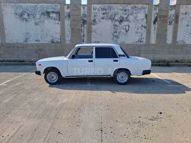 LADA (VAZ) 2107-5