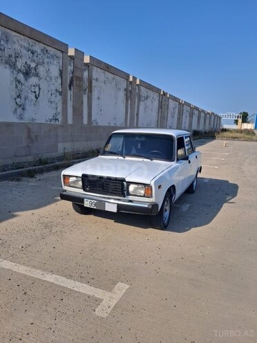 LADA (VAZ) 2107-4