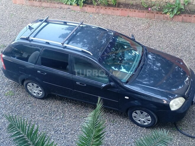 Chevrolet Lacetti-2