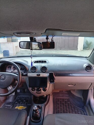 Chevrolet Lacetti-7