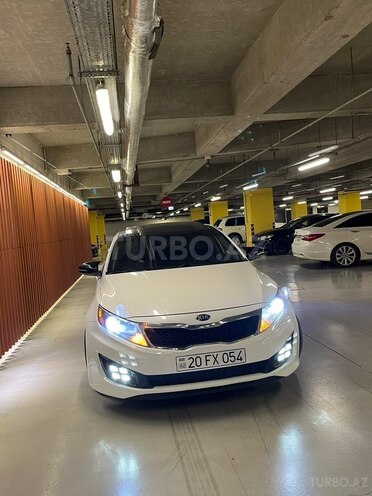 Kia Optima-1