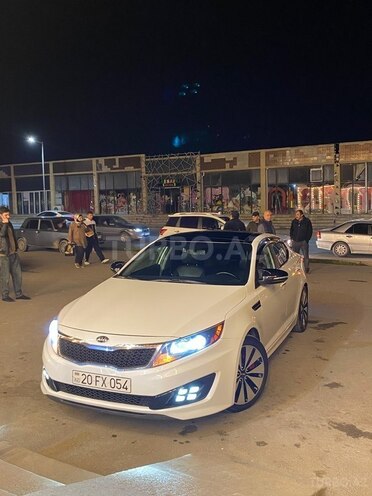 Kia Optima-2