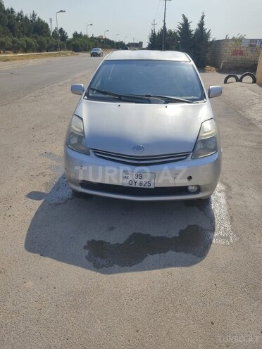 Toyota Prius-1