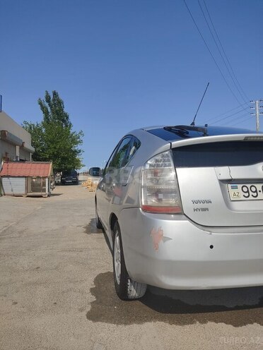 Toyota Prius-6