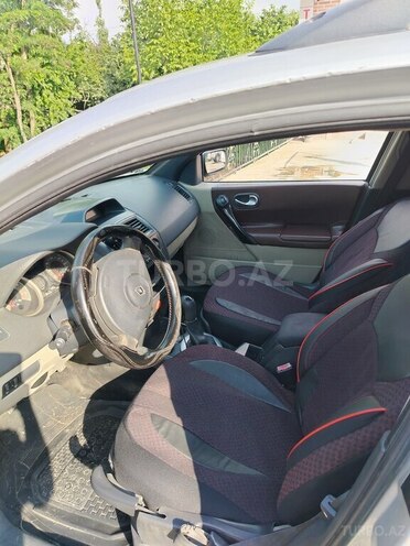 Renault Megane-5