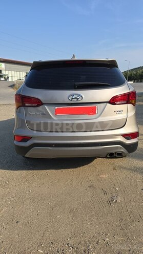 Hyundai Santa Fe-2