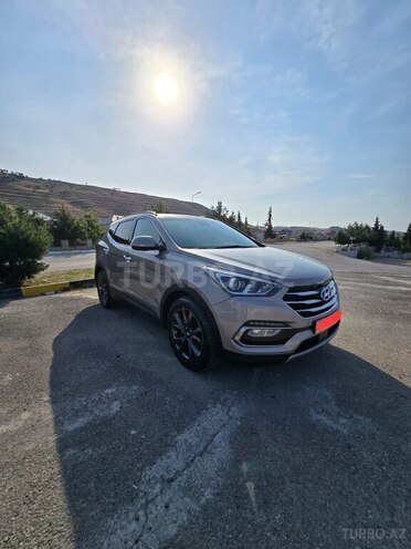 Hyundai Santa Fe-6